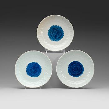 305. A set of three Lotus dishes, Ming dynasty Wanli (1572-1620).