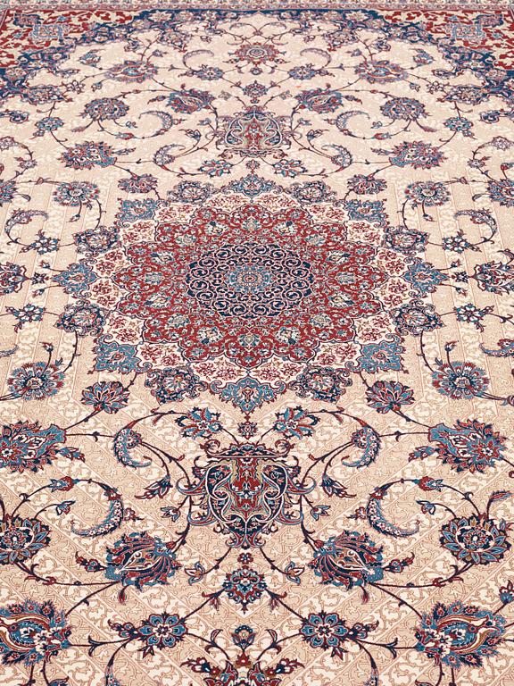 Seirafian, CARPET. Esfahan, Seirafian. 323,5 x 212 cm.