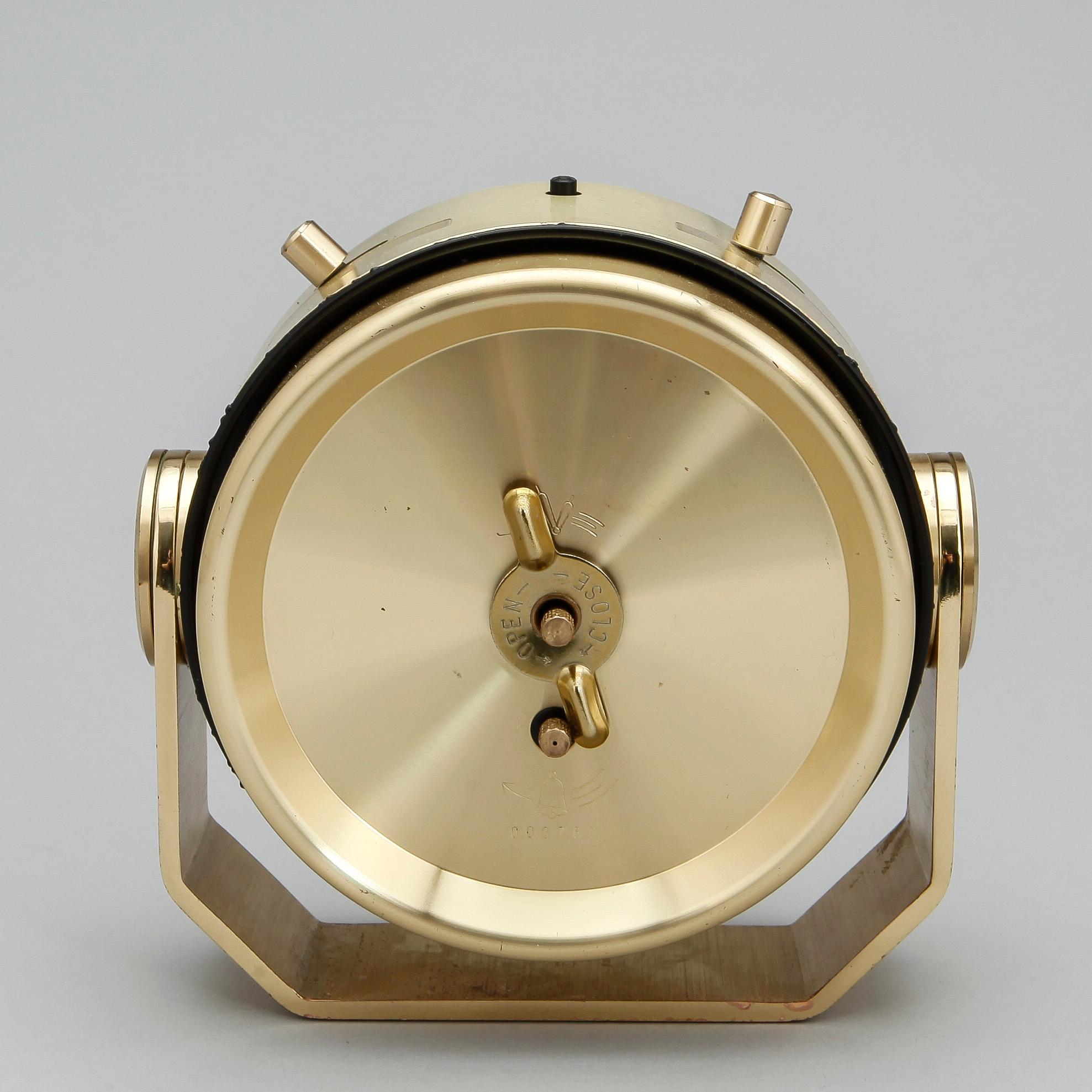 SKEPPSUR med hygrometer, barometer, termometer och larm, Wempe, Hamburg. Nr 000760.