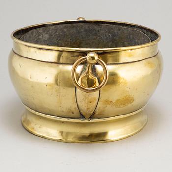 CHAMPAGNEKYLARE, mässing, troligen 1600-/1700-tal.