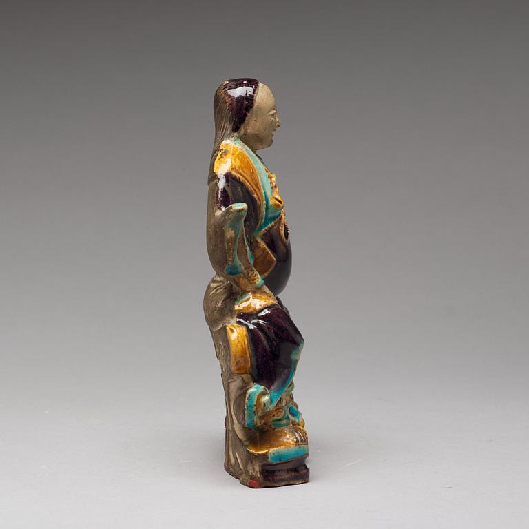 A ceramic figure of the warlord Guan Yu, Ming dynastin (1368-1644).