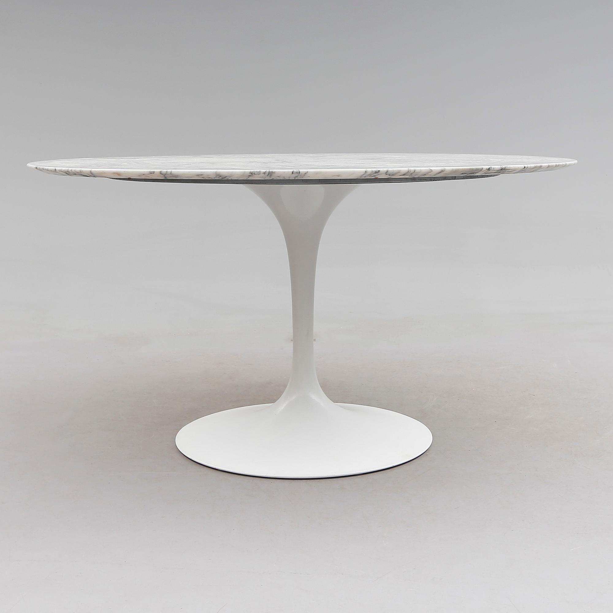 BORD, "Tulip", Eero Saarinen, Knoll International, USA.