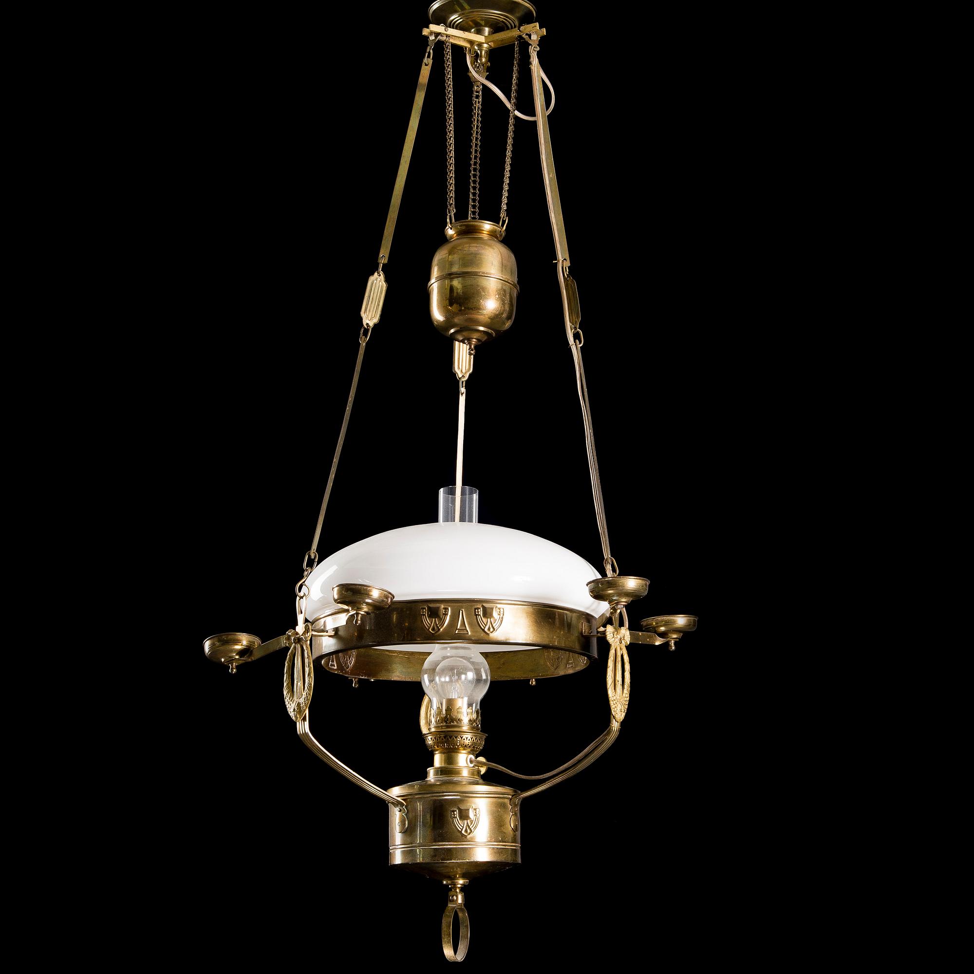 FOTOGENLAMPA / TAKLAMPA, mässing, jugend, tidigt 1900-tal.