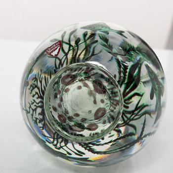 Edward Hald, "Fiskgraal" glass vase, Orrefors, Sweden, signed.