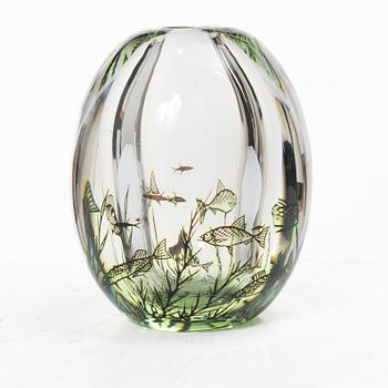 Edward Hald, A 'fiskgraal' glass vase, Orrefors, Sweden, 1957.