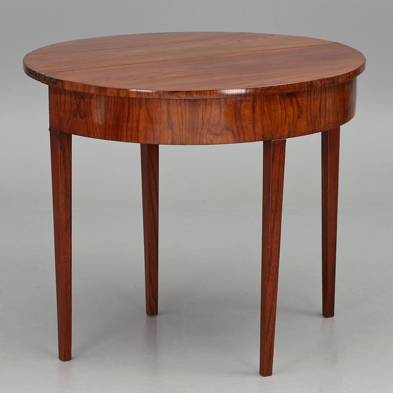 SPELBORD, gustaviansk stil, 1900-talets första hälft.