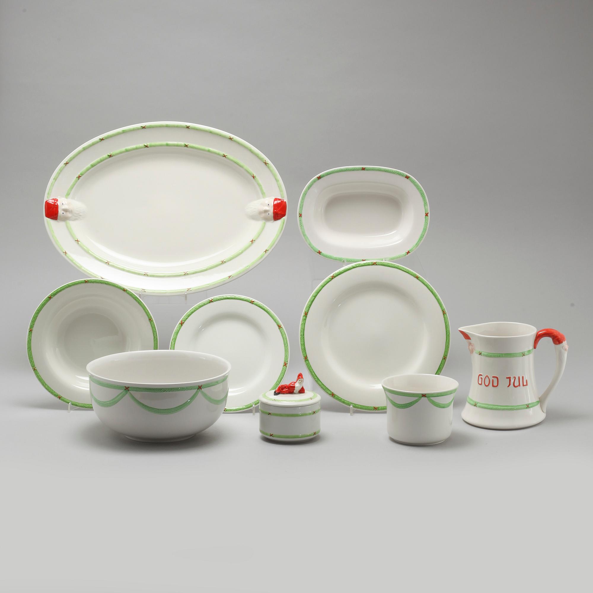 14 pieces of porcealin tableware from Gustavsberg, model "Jul", second half of the 20th century.