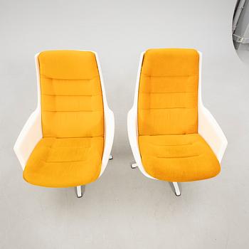 Alf Svensson & Yngvar Sandström armchairs, a pair "Planet" from the 1970s/80s.