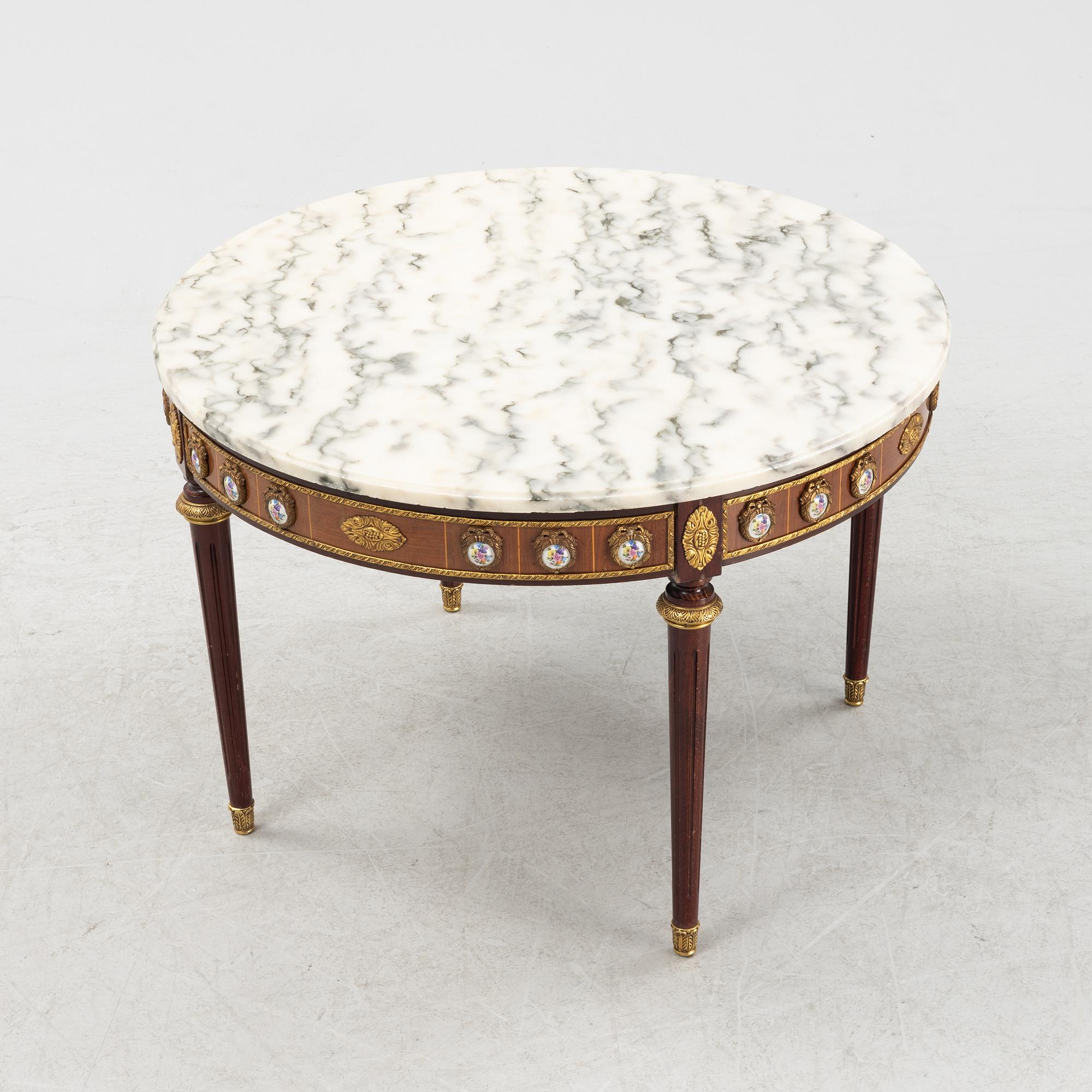 Salongsbord, Louis XVI-stil, 1900-tales första hälft.