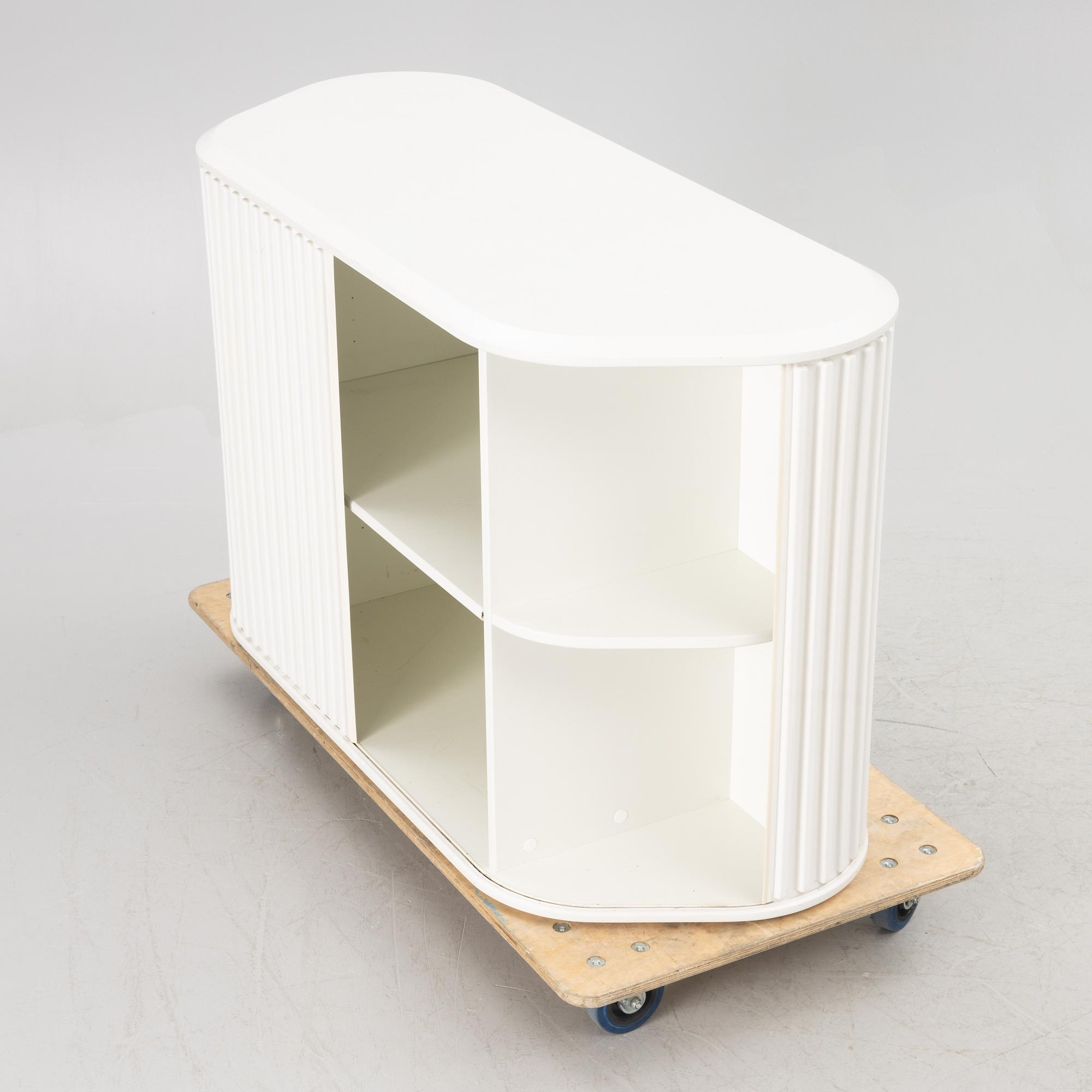 Aldo Van Nieuwelaar, sideboard, Pastoe, second half of the 20th century.