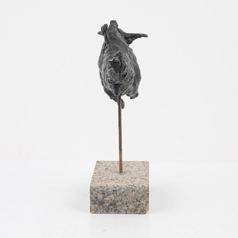 Marylyn Hamilton-Gierow. Skulptur, brons, signerad, total höjd 22 cm.