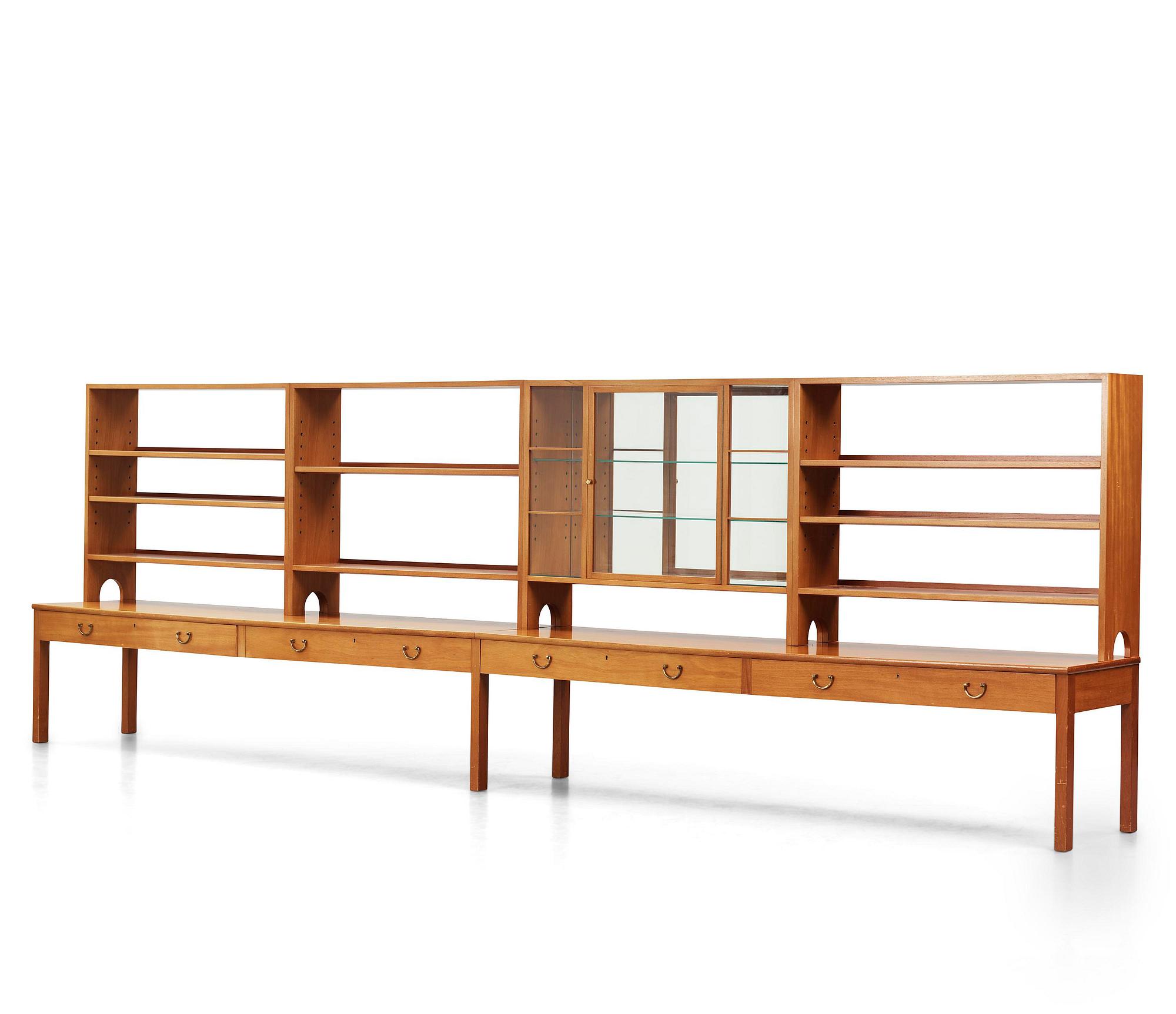 Josef Frank, a mahogany bookcase model "B 1142", Firma Svenskt Tenn, mid-20th century.