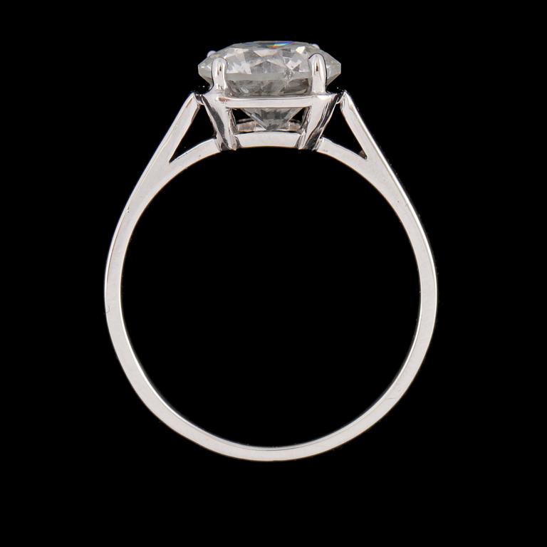 RING, 18k vitguld med briljantslipad diamant, ca 2.01 ct. Vikt 4 g.