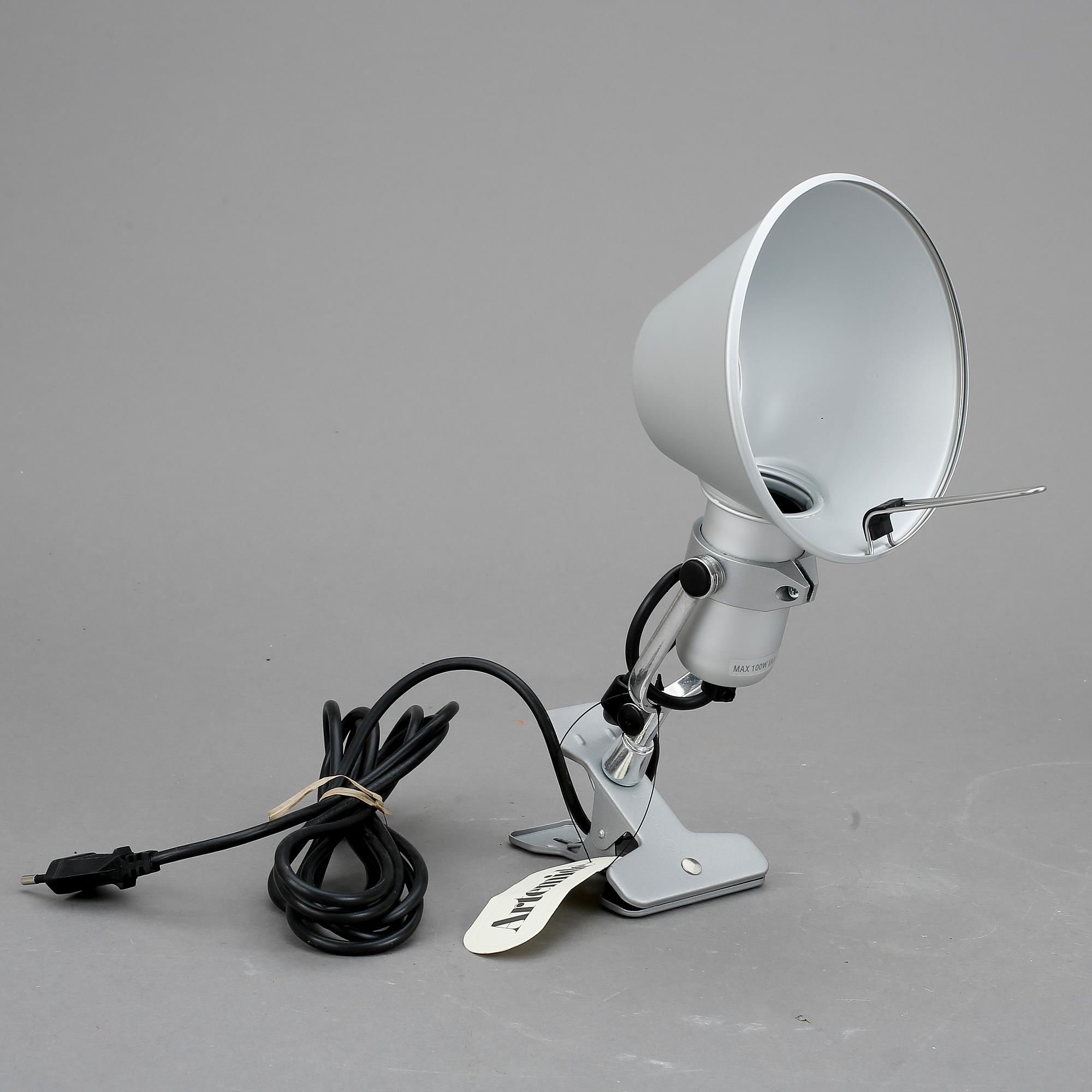 BORDSLAMPA, "Tolomeo", Michele De Lucchi och Giancarlo Fassina, Artimide.