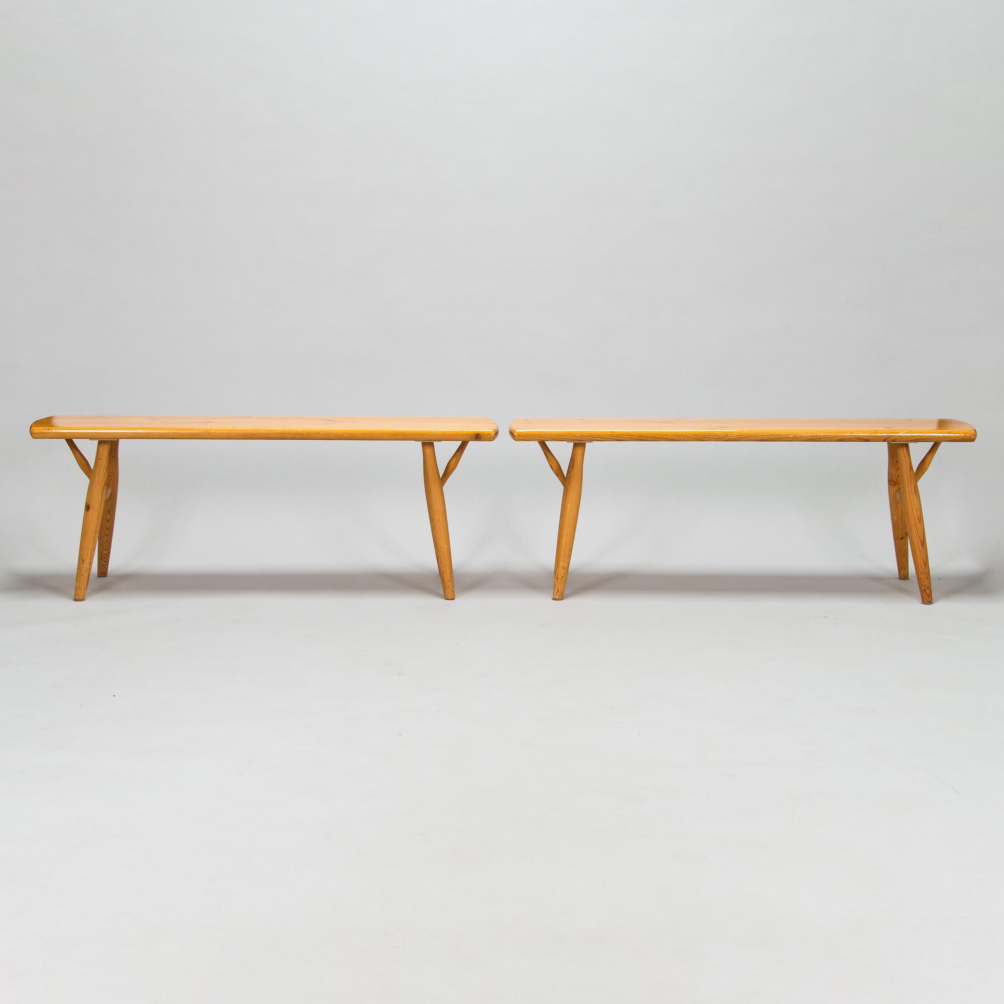 Ilmari Tapiovaara, penkkejä, 2 kpl, Laukaan puu 1970-luku.