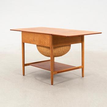 Hans J. Wegner,.