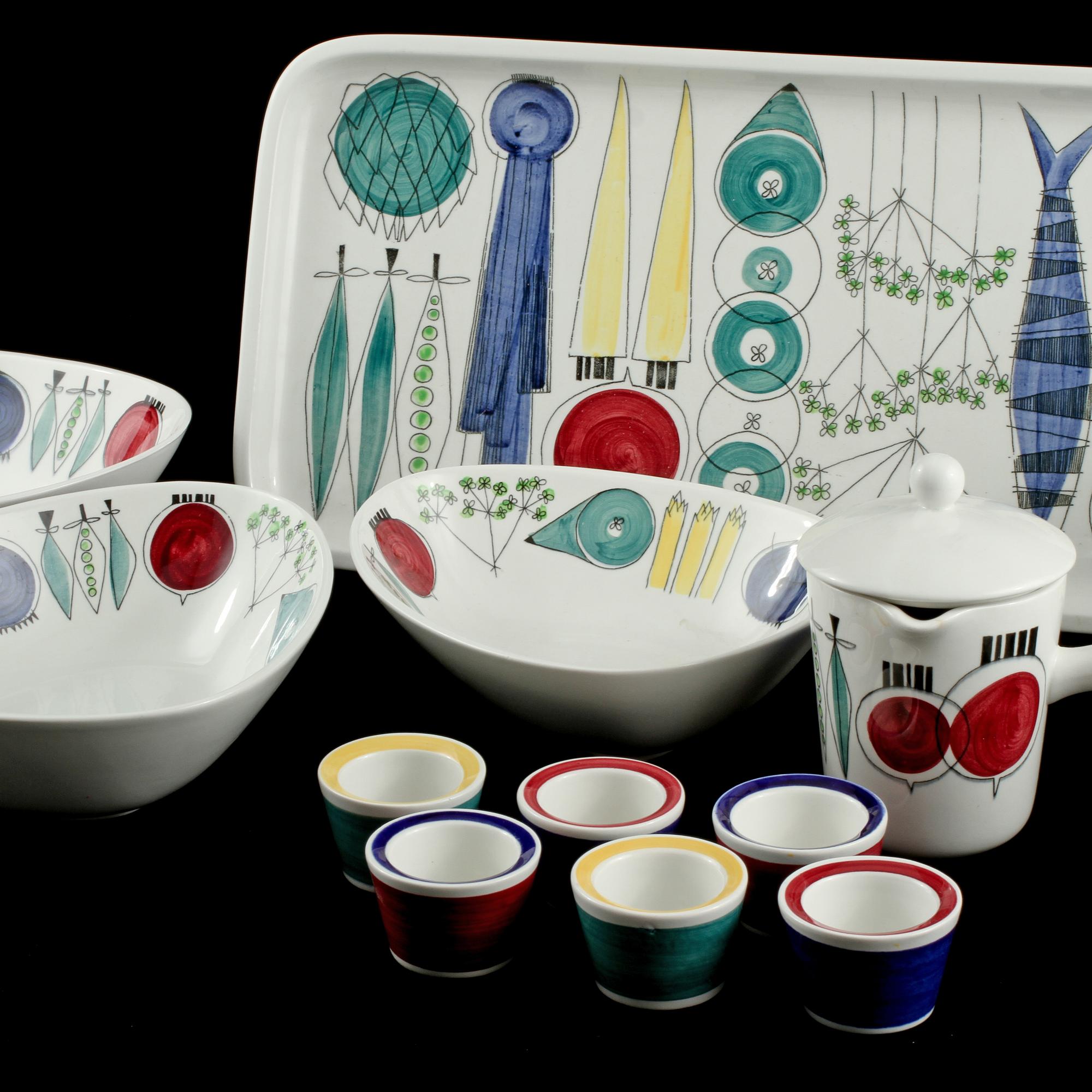 SERVISDELAR, 14 delar, flintgods, "Picknick", Marianne Westman, Rörstrand, 1900-talets andra hälft.