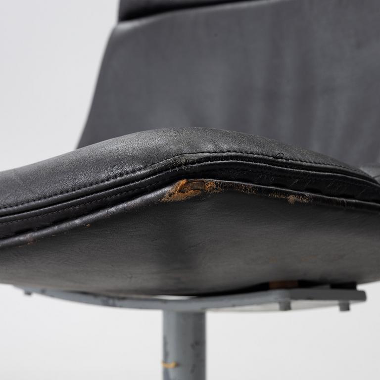 Preben Fabricius & Jørgen Kastholm, Chairs, a pair, second half of the 20th century.
