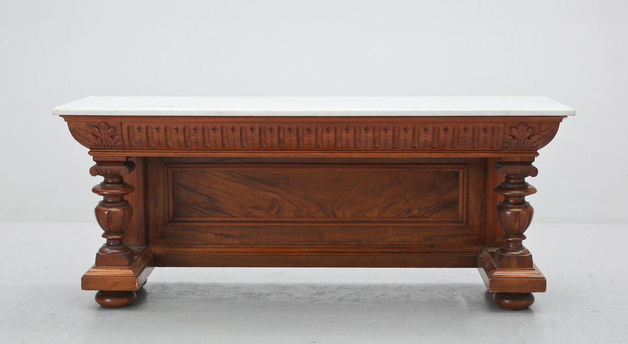 KONSOLBORD, nyrenässans, 1800-talets slut.