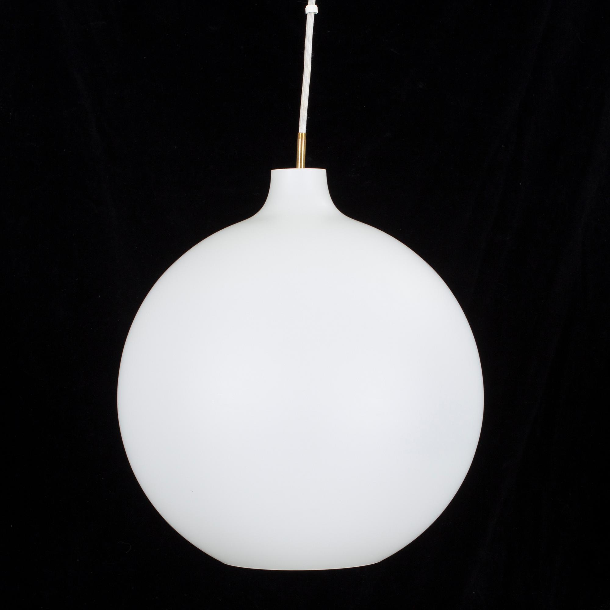 TAKLAMPA, "Satellit", Wilhelm Wohlert för Louis Poulsen.