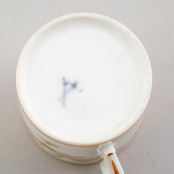 FRUKOSTSERVIS, porslin, 6 delar, Meissenliknande märke, 1800-talets första hälft.