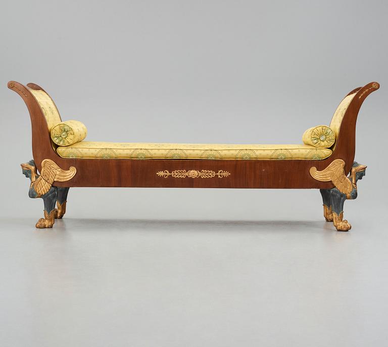 An empire /empirestyle mahogany daybed, 19th century.