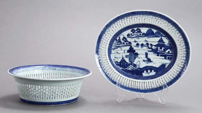 GALLERSKÅL samt GALLERFAT, porslin, Kina, 1800-tal.