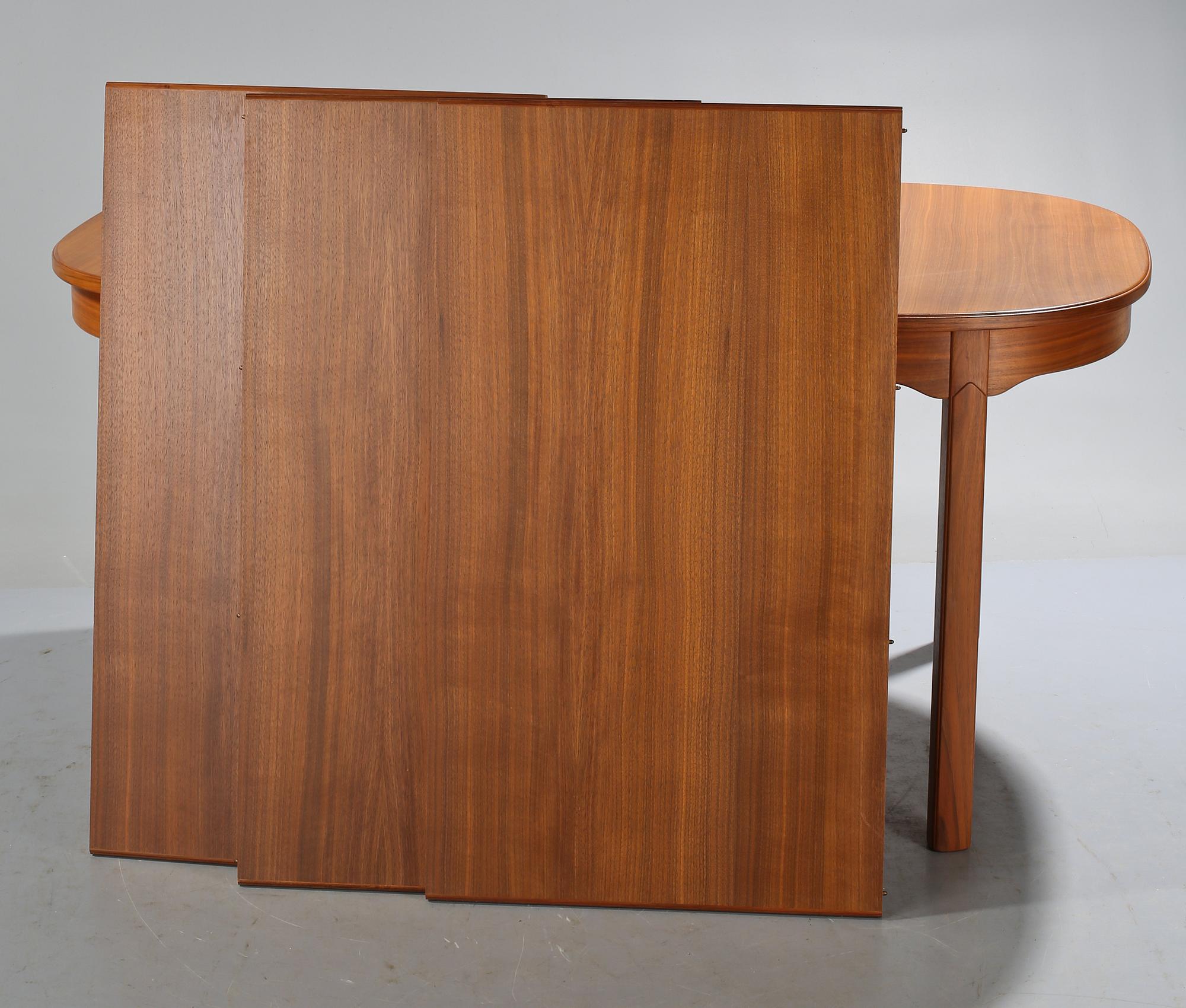 MATSALSGRUPP, 9 delar, "Ambassadör", Carl Malmsten, Åfors Möbelfabrik, 1900-talets andra hälft.