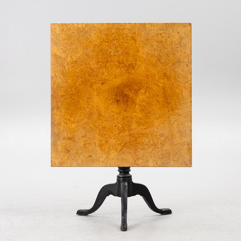 A Swedish 19th century tilt-top table.