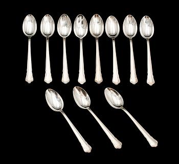 KAFFESKEDAR, 11 st, silver, GAB, Stockholm 1951. Vikt ca 129 g.