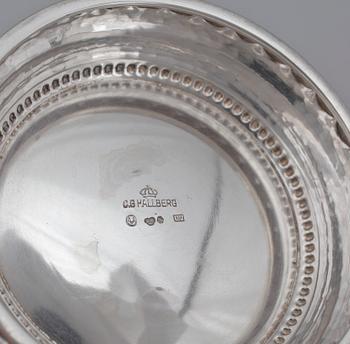 PARTI SILVER, 3 delar, CG Hallberg. Stockholm, 1920-tal. Tot vikt 678 g.