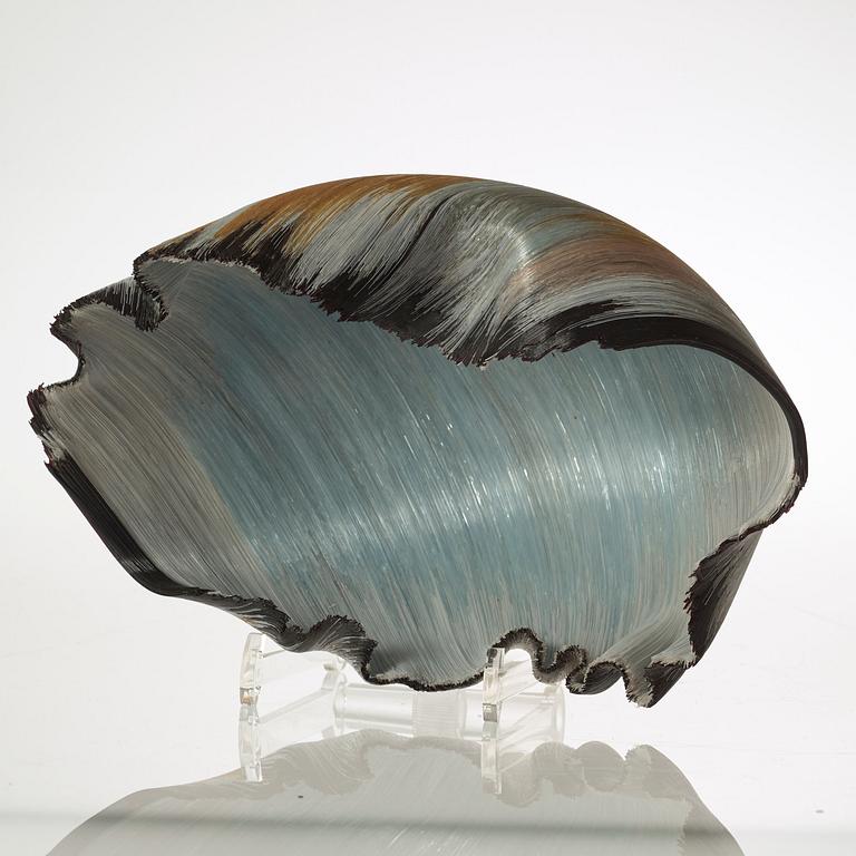 A Toots Zynsky 'filet-de-verre' glass bowl, Seattle, USA.