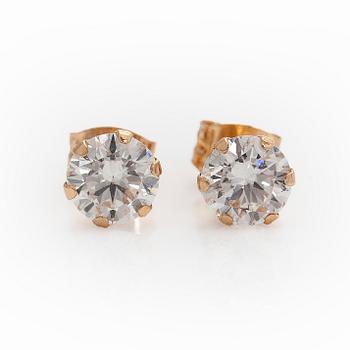 Korvakorut, briljanttihioitettuja timantteja, yhteensä 1,00 ct, 14K kultaa.