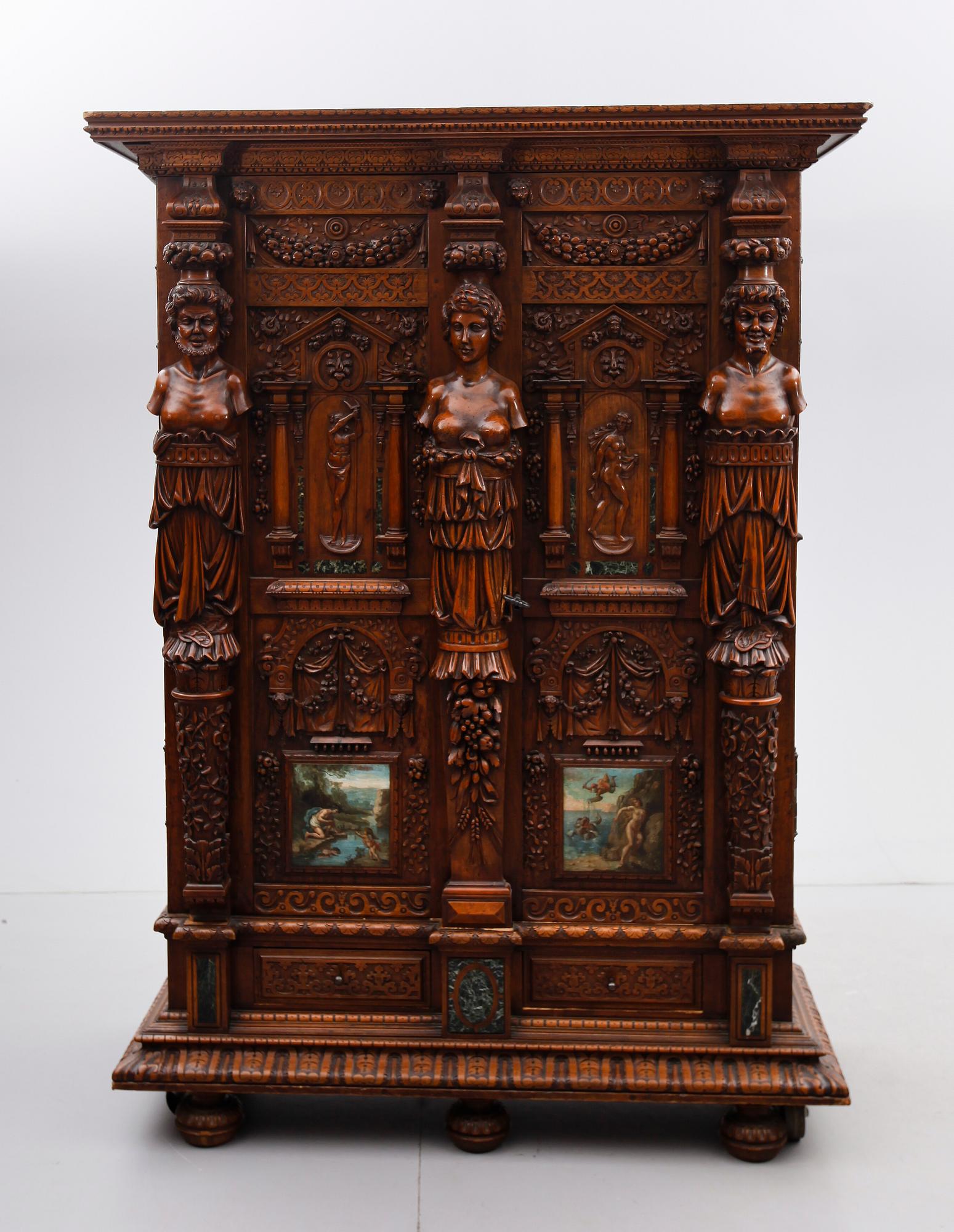 SKÅP, Sydeuropa, barockstil, 1800-tal, delvis äldre delar.