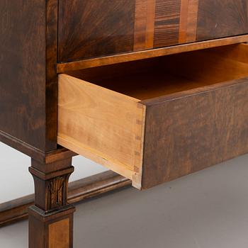 Sideboard, Modell "Brunbäck", Swedish Grace, Svenska Möbelfabrikerna Bodafors, 1930-tal.