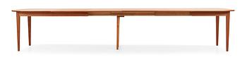365. A Josef Frank mahogany dining table, Svenskt Tenn, model 947.
