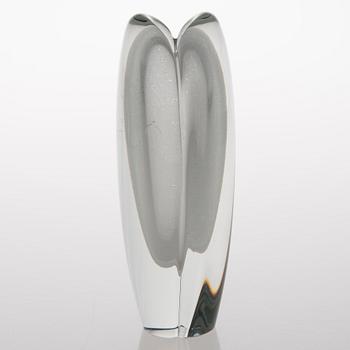 A glass vase signed K. Franck, Nuutajärvi Notsjö -57.