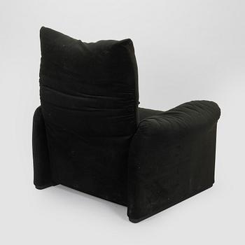 Vico Magistretti, A "Maralunga", armchair, Cassina, Italy.
