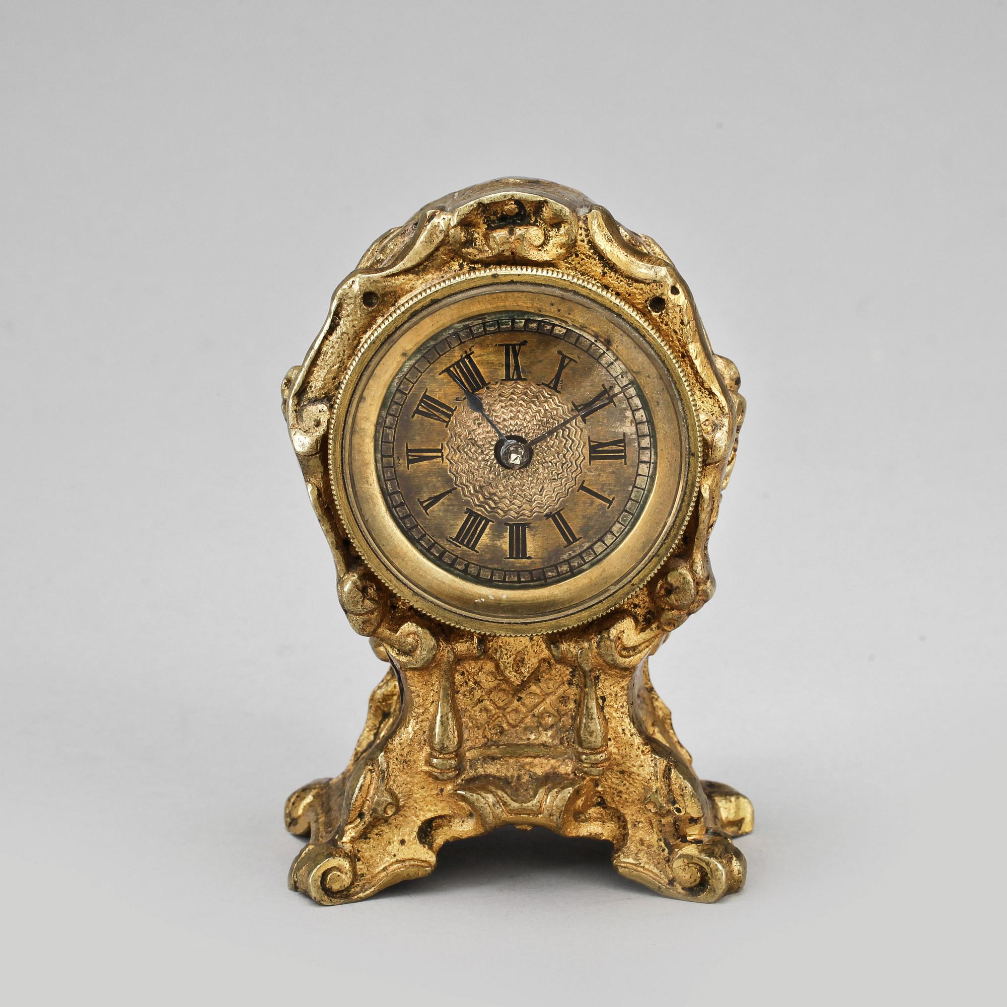 MINIATYRBORDSUR, spindelur, nyrokoko, England, 1800-tal.