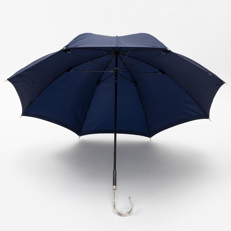 Burberry, umbrella.