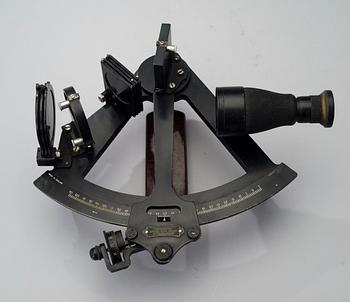 SEXTANT, Hezzanith Observatory London 1960s.