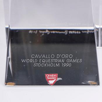 Gunnar Cyrén, skulptur, glas och förgyllt silver, Orrefors för World Equestrian Games, Stockholm 1990, ed. 1/10.