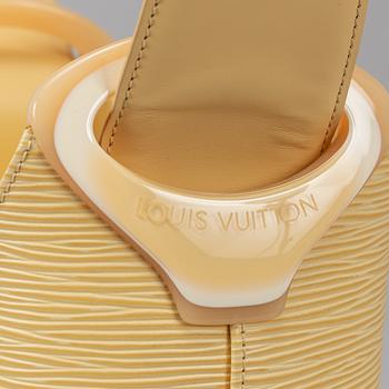 Louis Vuitton, 'Verseau Vanilla Epi leather bag' and wallet.