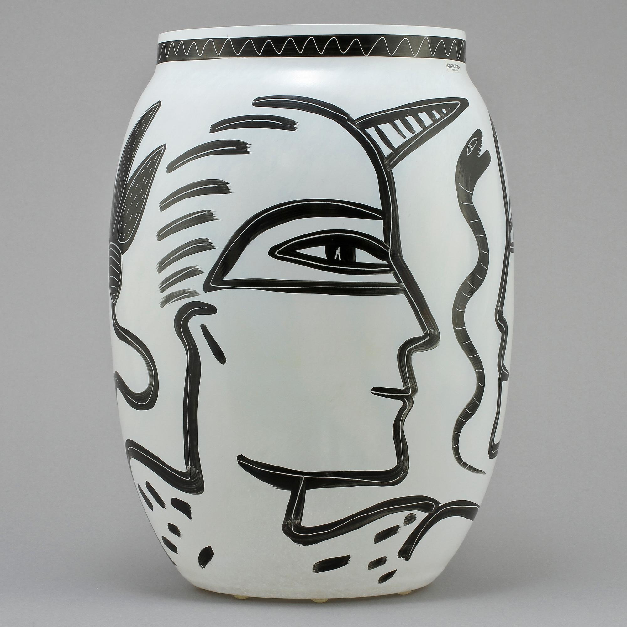 VAS, glas, Ulrica Hydman-Vallien, Kosta Boda, 1900-talets fjärde kvartal.