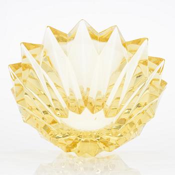 Aimo Okkolin, A 'Water lily' crystal bowl, signed Aimo Okkolin Riihimäen Lasi Oy.