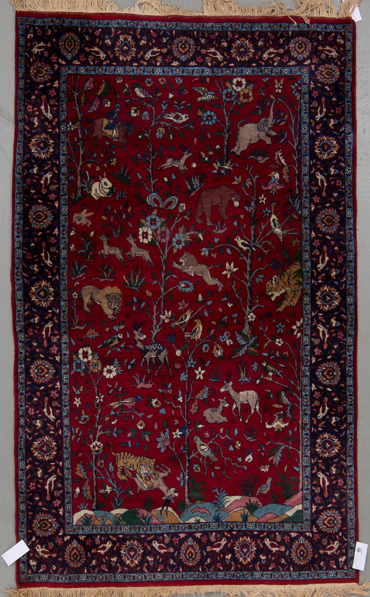 MATTA, sannolikt Keshan figural, old. Ca 198x120 cm.