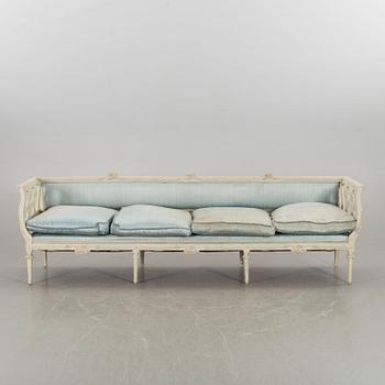 An early 19th century gustavian couch.