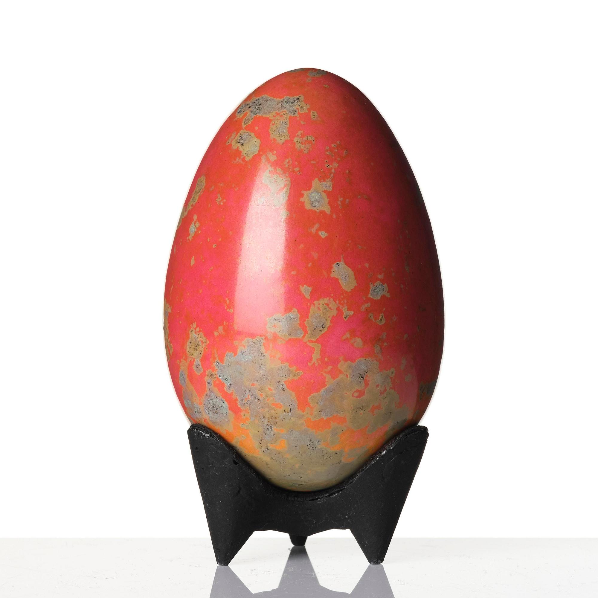 Hans Hedberg, a faience sculpture of an egg, Biot, France.