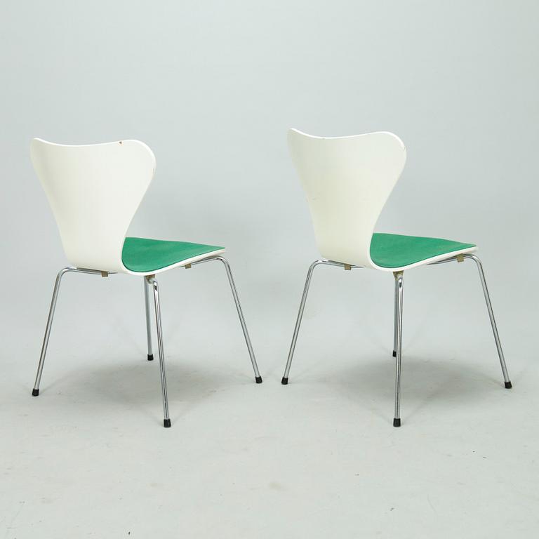 Arne Jacobsen, Arne, stolar 4 st, "Sjuan", Fritz Hansen, Danmark 1992.