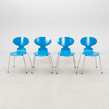 Arne Jacobsen, stolar 4 st "Myran" för Fritz Hansen Danmark 1900-talets senare del.